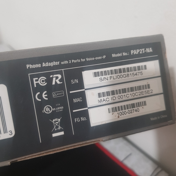 COPY - Cisco Small Business PAP2T-NA Internet Phone Adapter with 2 VoIP Ports - Picture 4 of 8